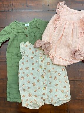 Baby Girl Grow With Me Wardrobe Bundle NB 0-3M 3-6M